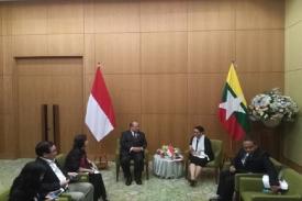 Ambil Peran dalam Krisis Rohingya, Myanmar: Indonesia Memerankan Peran Positif