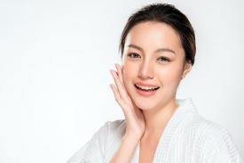 Gambar Artikel Cara Mengatasi Kulit Wajah Kusam Agar Glowing Kembali Secara Alami