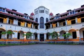 Gambar Artikel 7 Bangunan Bersejarah di Indonesia yang Wajib Dikunjungi