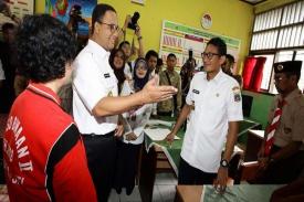 Program Baru Anies-Sandi Hanya Himbauan Saja?
