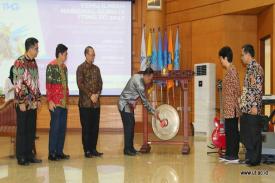 Menristekdikti Menuntut Guru Profesional
