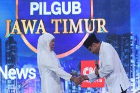 Tak Menyangka, Survei Membuktikan Khofifah-Emil Ungguli Gus Ipul-Puti