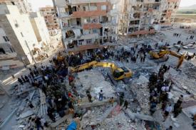 Gempa di Perbatasan Iran-Irak Tewaskan 530 Orang dan Robohkan 12 Ribu Bangunan