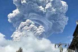 Gambar Artikel Beberapa Fakta Terkait Letusan Gunung Sinabung Menurut BNPB