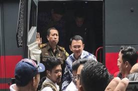 Kisah Pak Ahok yang Mengejutkan, Siswa Kirim Surat Kepadanya di Rutan