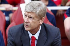 Manajer Arsenal Lakukan Pertukaran Pemain dengan The Red Devils