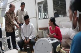 Gambar Artikel Wah, Wah, Wah, Gus Ipul Makin Akrab Ya dengan Arek Jatim