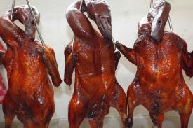 Gambar Artikel Tiongkok : Bebek Peking Makanan Mewah Favorit Kerajaan Dinasti Ming