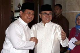 Gambar Artikel Gerindra: Tetap Unggulkan Prabowo, Tak Yakin akan Terbentuk Poros Ketiga