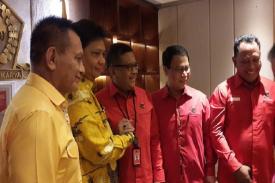 Gambar Artikel Golkar dan PDIP Adakan Pertemuan Formal tanpa Bahas Pendamping Jokowi