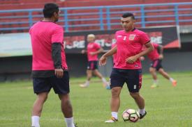 Gelandang Borneo Fc Abdul Aziz Dikabarkan Bakal Gabung Persib