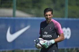 Mantan Kiper Juventus : &quot;Kita Akan Menemukan Idola Baru dan Memujanya&quot;