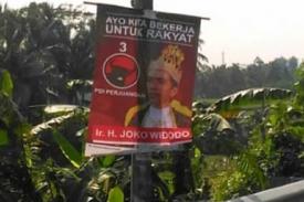 Gambar Artikel PDIP Bantah Poster &quot;Raja Jokowi&quot; di Jateng Berasal dari Team Kampanye Nasional
