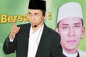 Amien Rais Bingung dan Sindir TGB sudah Keluar dari Jalan Allah